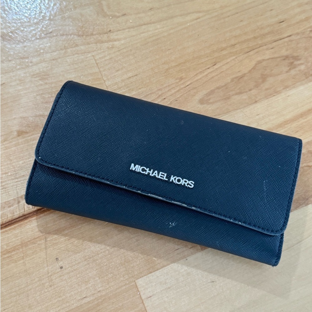 Michael Kors wallet